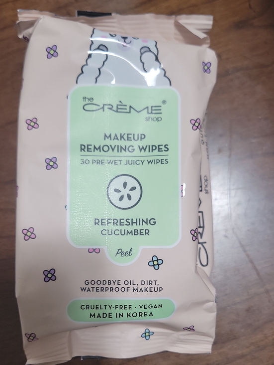 Other - Creme shop makeup removing wipes cucumber